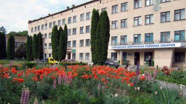На Вінниччині керівництво ЦРЛ викликало поліцію до активістів, які з'ясовували причину недоплати медпрацівникам