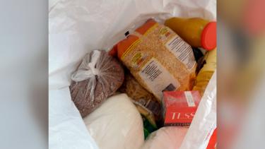 На Вінниччині парафіяни УГКЦ роздають продукти нужденим вірянам