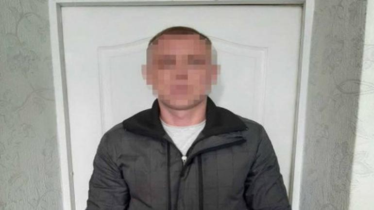Вінницький "альфонс" оформив на співмешканку кредити на 150 тисяч гривень, а після сварки вивіз в ліс та погрожував ножем