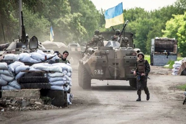 Обстріли у &ldquo;день тиші&rdquo;