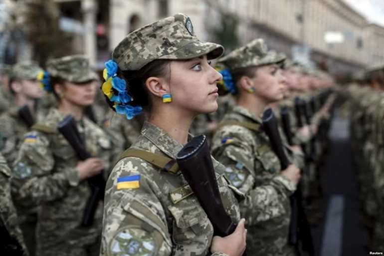 жінки в АТО фото