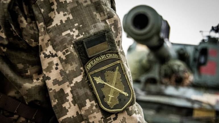 В зоні ООС організовано транспортування військовослужбовців для голосування