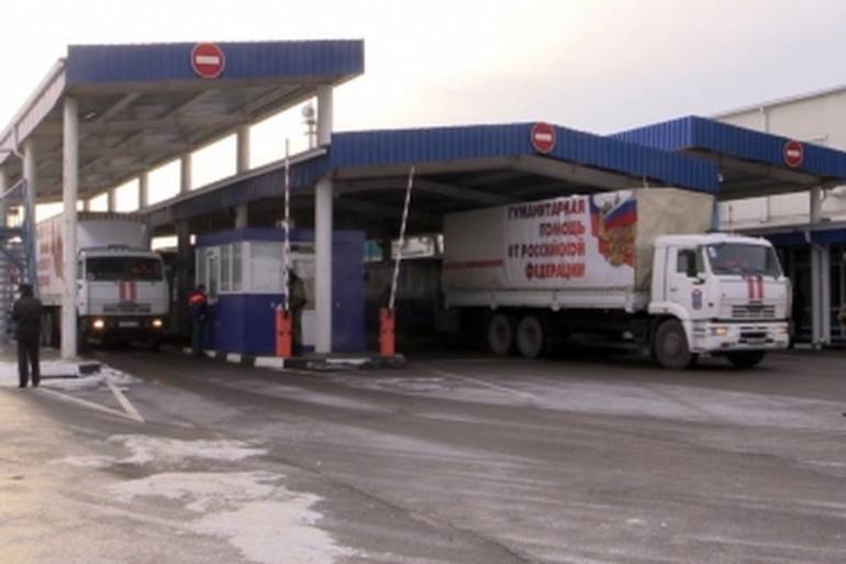 13-й &ldquo;гумконвой&rdquo; з Росії перетнув український кордон