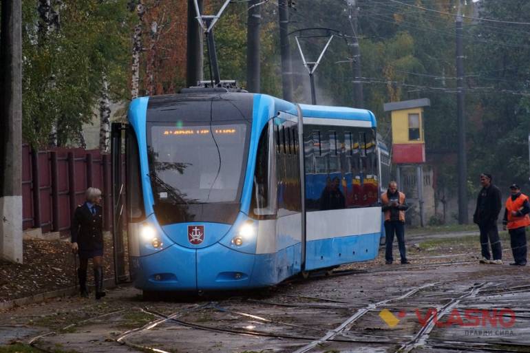 новий трамвай у Вінниці фото