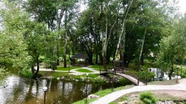 На Вінниччині &laquo;квітка на камені&raquo; розквітне на Острові кохання (ФОТО)