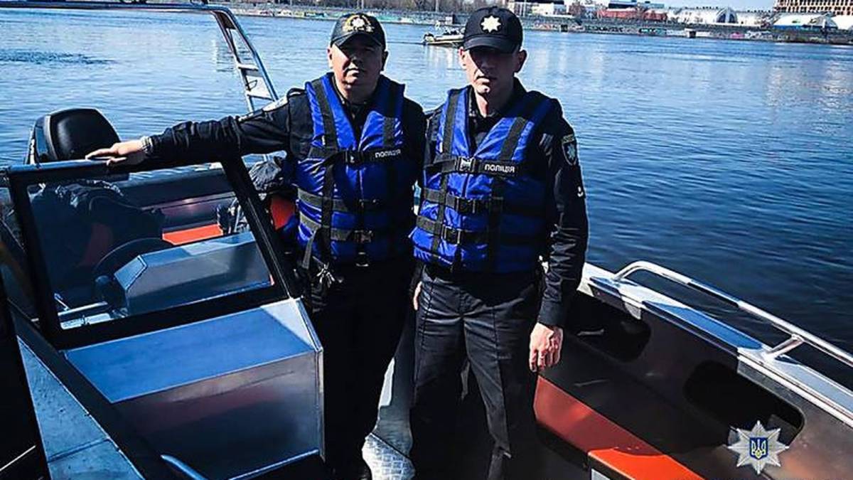 Муніципальна поліція патрулюватиме Південний Буг на катері