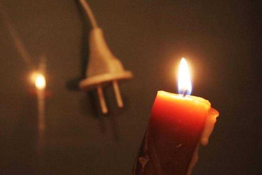 Через негоду на Львівщині знеструмлені десятки сіл та містечок
