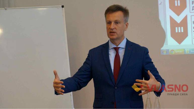 &laquo;Іду в президенти з чітким національним планом дій!&raquo; &ndash; Валентин Наливайченко у Вінниці** (ФОТО)