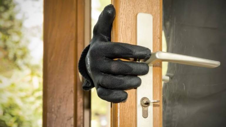 У Вінниці серійний злодій обікрав два будинки за добу