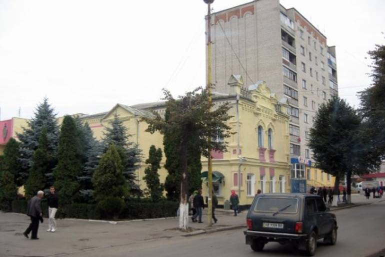 вулиці міста Бар фото