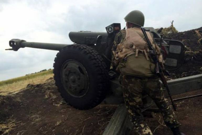 Бойовики обстріляли автобус з біженцями