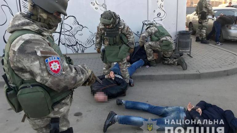 На Вінниччині затримали кримінального авторитета та його спільників