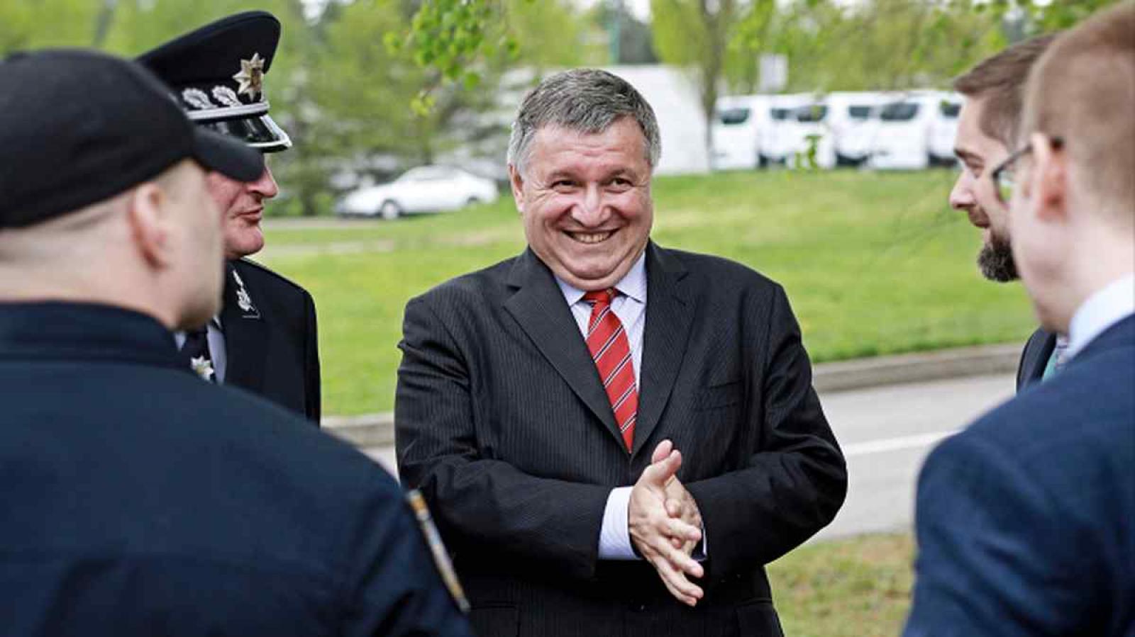 Аваков на крок ближче до відставки: комітет Ради підтримав постанову про звільнення міністра