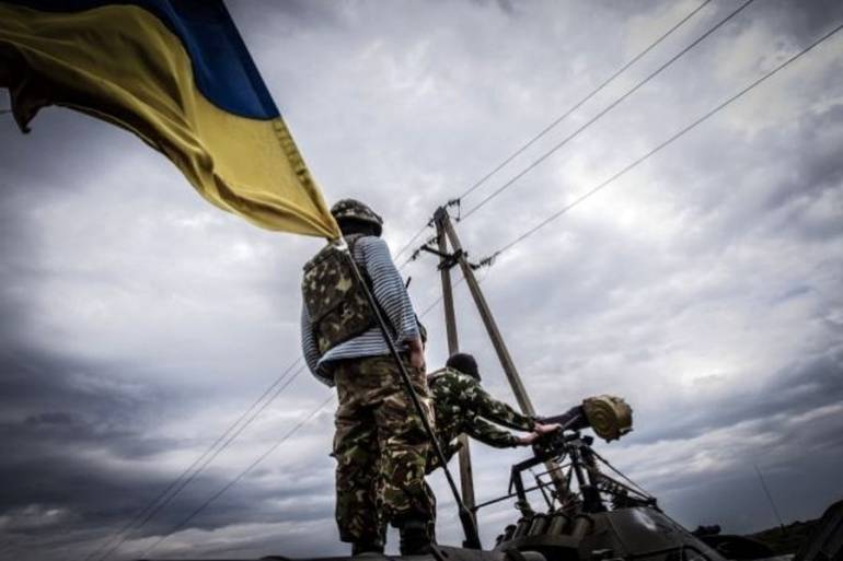 За минулу добу у зоні АТО загинули п'ять українських військових, ще 27 &ndash; поранено