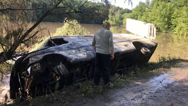 Хімічні речовини, які потрапили у річку Вінниччині, виявились краденими