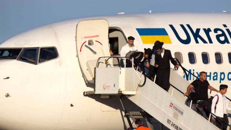 Близько півтори тисячі хасидів прилетять до аеропорту &laquo;Вінниця&raquo;