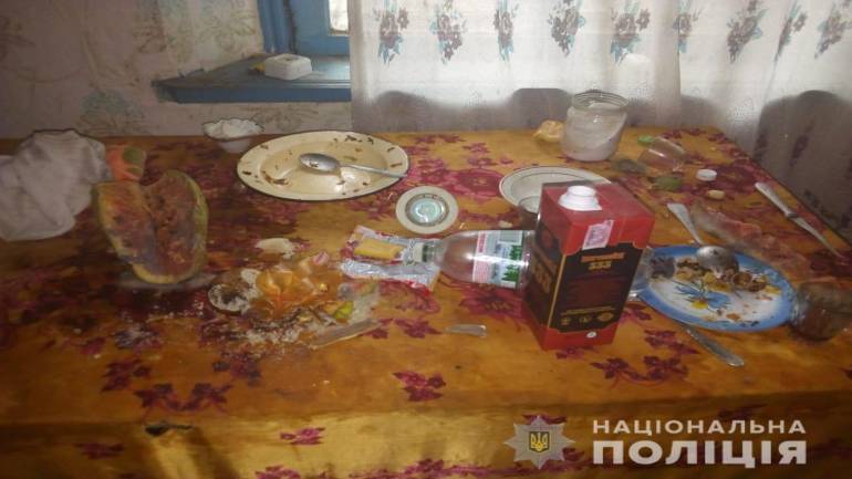 На Вінниччині у 26-річної жінки забрали дітей