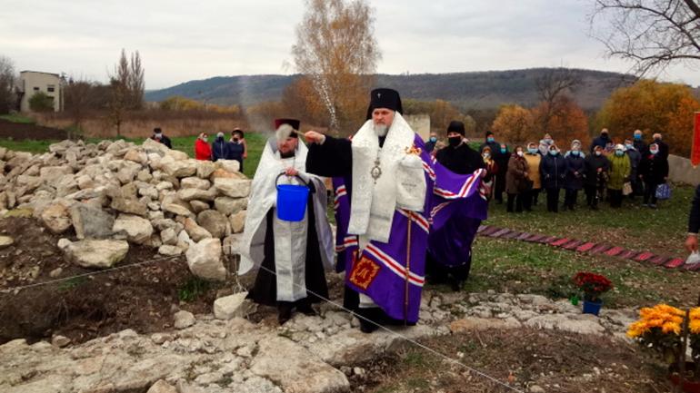На Вінниччині на місці сільського клубу збудують храм