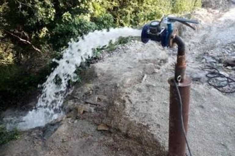 водозабірна свердловина фото