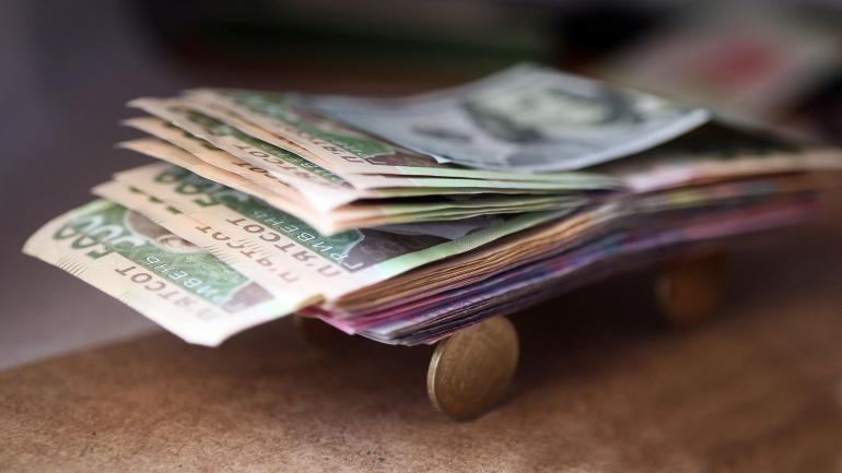 Майже 20 000 мешканців Вінниччини отримають 1 000 гривень допомоги від держави