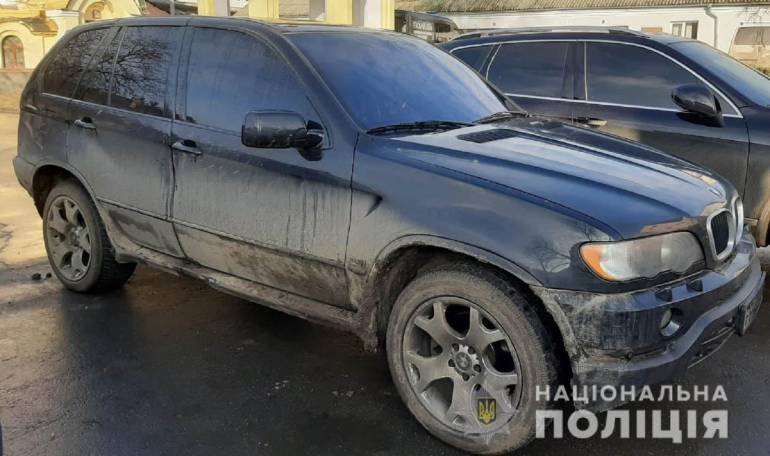 На Вінниччині п&rsquo;ятеро грабіжників &laquo;винесли&raquo; поштове відділення