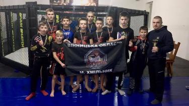 Вінницькі бійці ММА привезли майже тридцять медалей з відкритого чемпіонату
