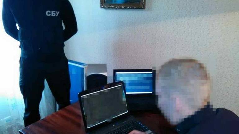 На Чернігівщині СБУ викрила угруповання хакерів на підготовці кібератак