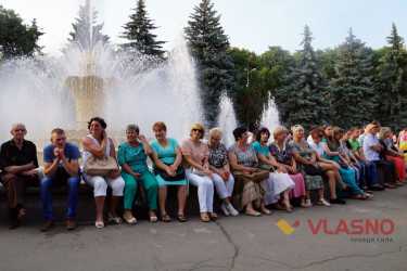 випускний бал у Вінниці фото