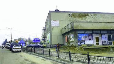 У Немирові кінотеатр "Іскра" приватизували фірмі, пов'язаній з сином Віктора Качура