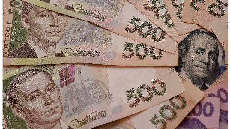 В Україні не підвищуватимуть мінімальну зарплату
