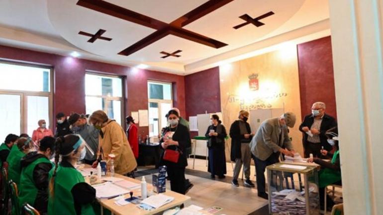 Партія Саакашвілі програла парламентські вибори в Грузії