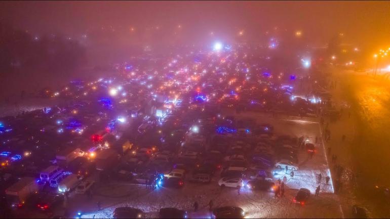 Вінницькі водії вишикуються ялинкою