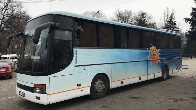 У місті Дебальцево вибухнув пасажирський автобус, одна людина загинула