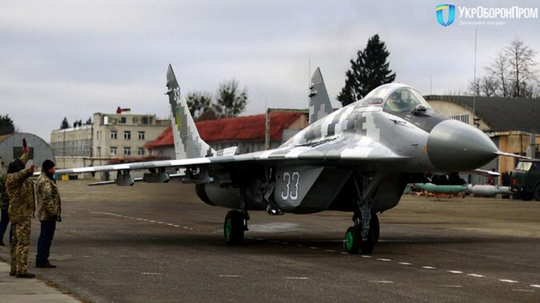 Українські військові отримали модернізовані винищувачі