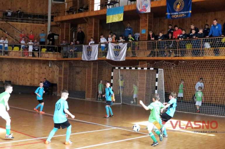 чемпіонат України з футболу фото