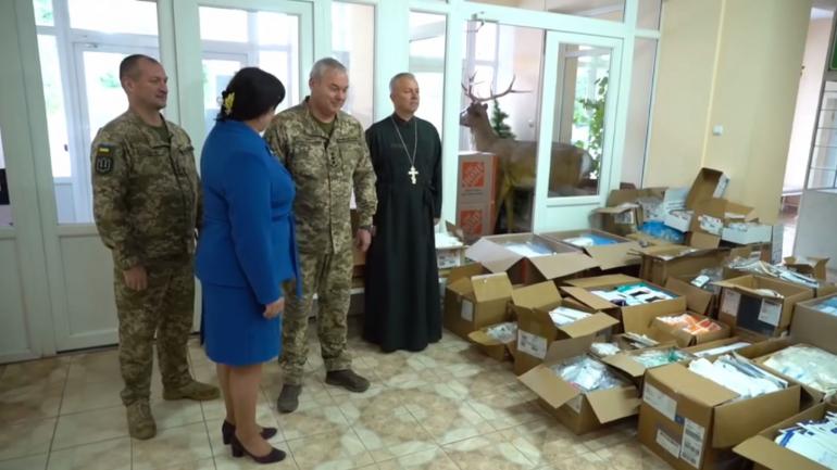 Сергій Наєв передав Чернігівській обласній дитячій лікарні медичні інструменти та ліки (ВІДЕО)