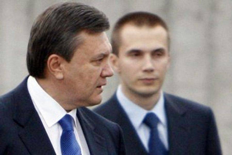 ЄС може зняти санкції з Януковича-молодшого та сина Азарова