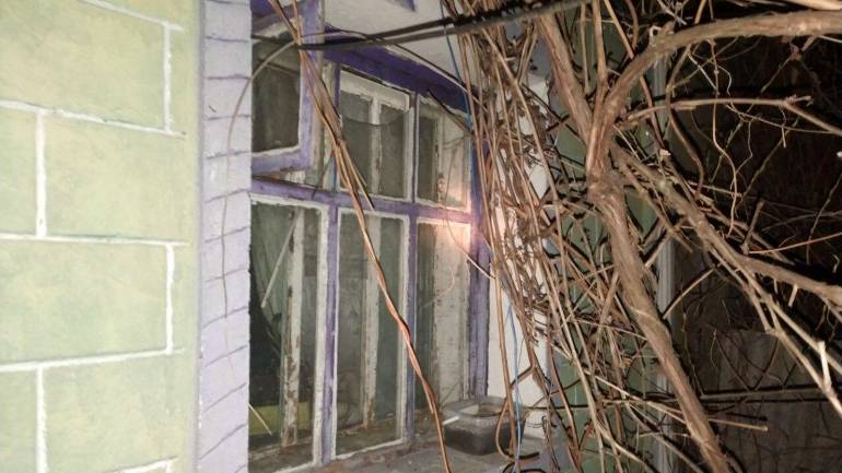 Залізли через вікно та пограбували: на Вінниччині затримали злочинців