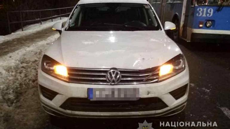 У Вінниці 19-річний вінничанин автомобілем збив пішохода