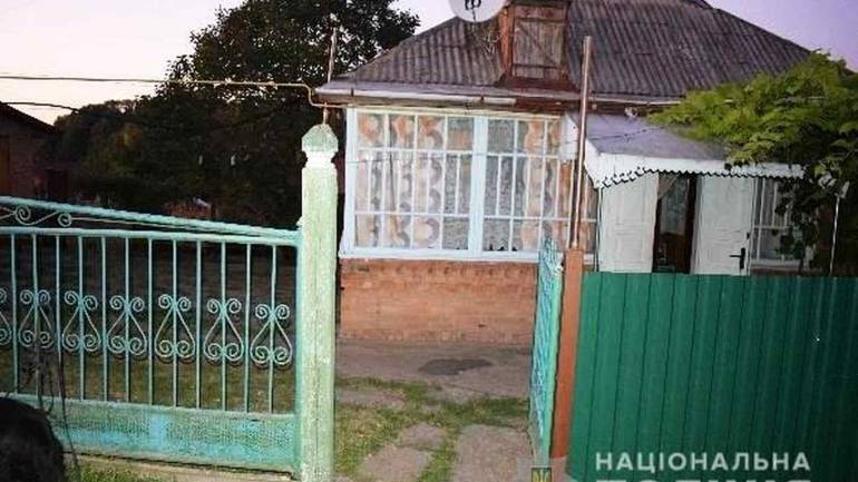 На Вінниччині невідомий вбив 82-річну жінку за мобільний телефон