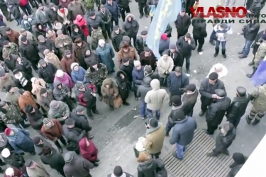 Сутички під час сесії Вінницької обласної ради 06.12.2014