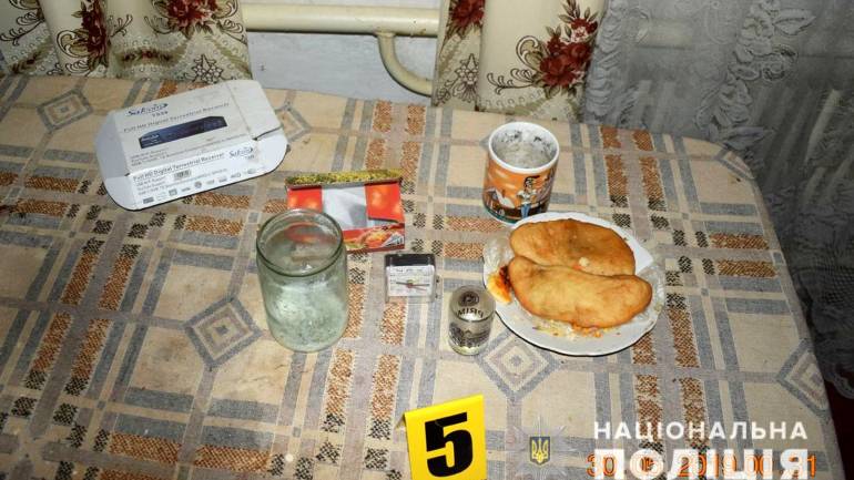 На Вінниччині чоловік вбив товариша держаком від лопати