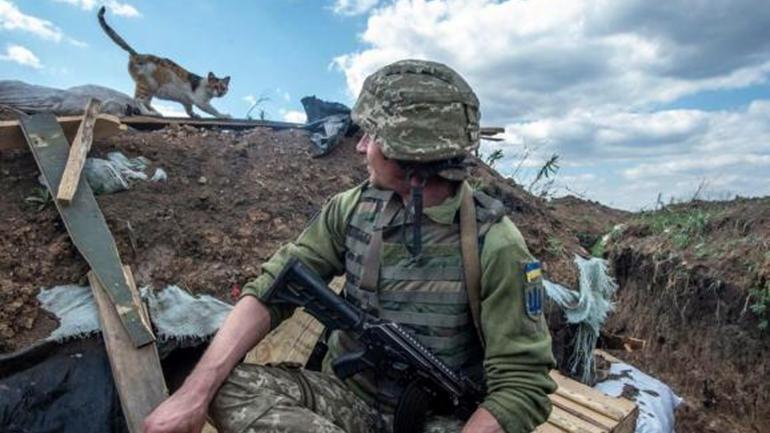 Бойовики шість разів порушили "режим тиші", є поранений