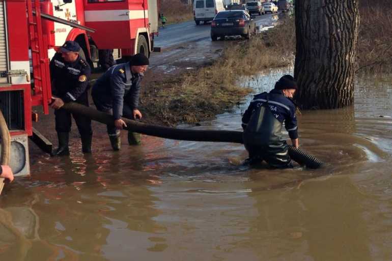 Тисячі мешканців Мукачева залишились без водопостачання