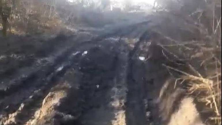 Мешканці Крижополя не можуть вийти &laquo;чистими&raquo; у місто через багнюку