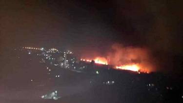На Вінниччині біля спитрзаводу масштабна пожежа
