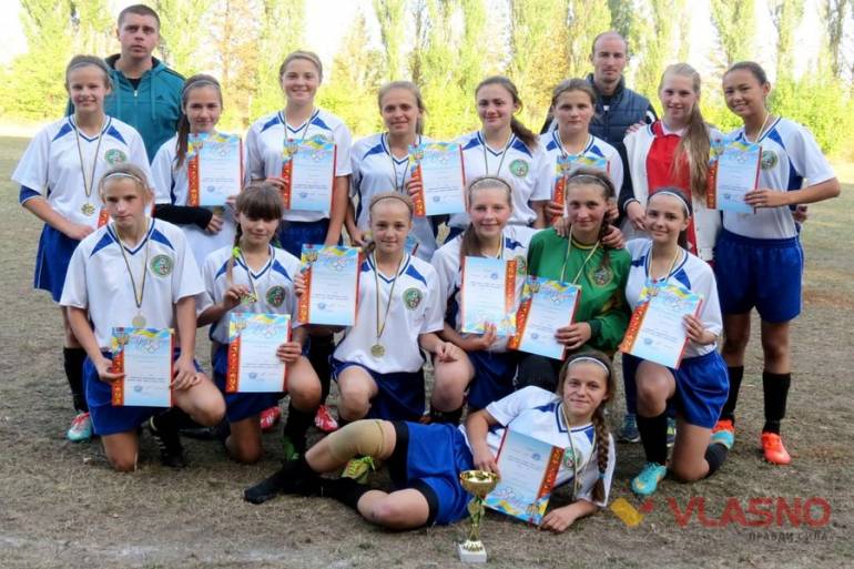 жіноча збірна з футболу вінниччини фото