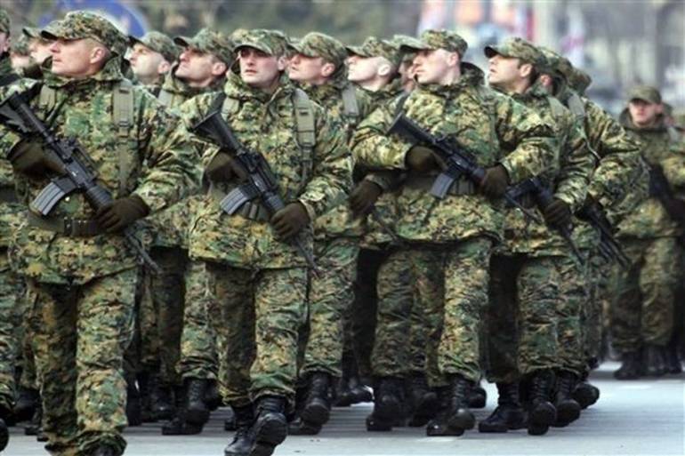 Перші на фронт &ndash; розвідники, танкісти, навідни́ки, водії, артилеристи 