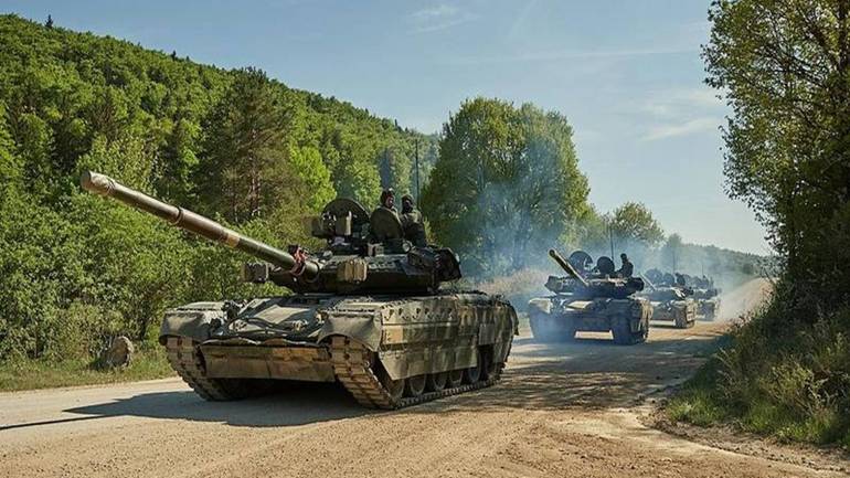 За добу на Донбасі бойовики 9 разів застосовували заборонене озброєння