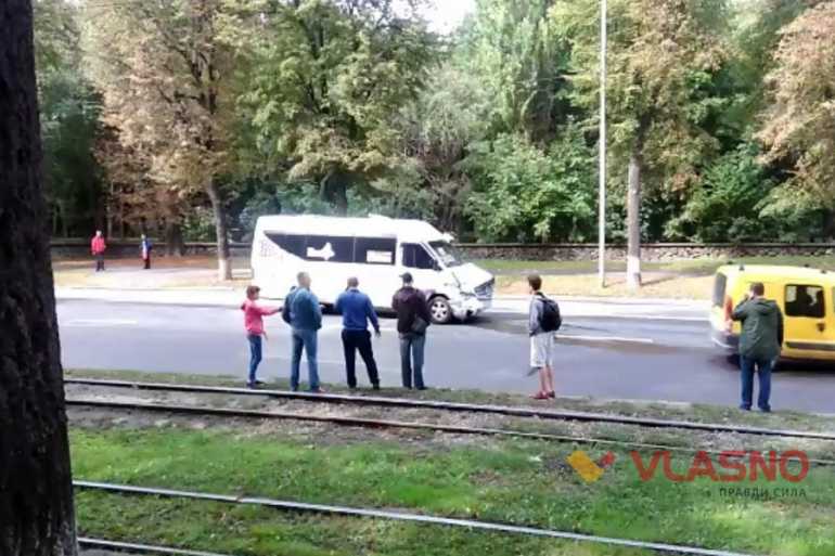 ДТП на Хмельницькому шосе у Вінниці фото